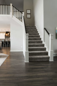 Fitts-Box-Newel-4091-Prime-&-5360-Balusters---Full-Stair.jpg